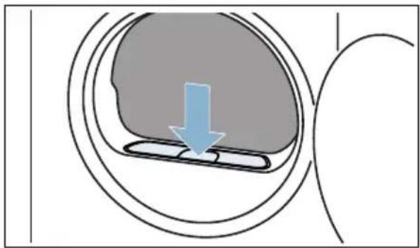 BOSCH WTW87561GB - Clean the fluff filter after each drying cycle: - 7