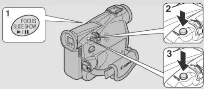CANON ZR45MC - Recording an Image from a Cassette as a Still Image - 3