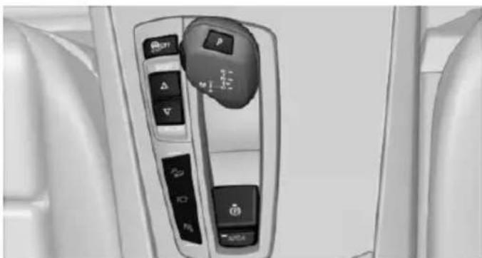 BMW 535i Xdrive (2014) - Increasing or decreasing vehicle speed - 2