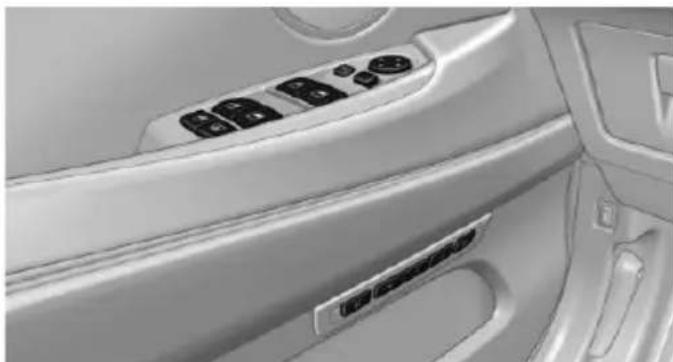 BMW 535i Gran Turismo (2015) - Active seat - 1