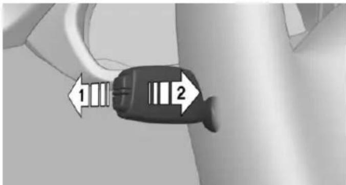 BMW 5 Series Sedan (2016) - Switching the high beams on and off manually - 1
