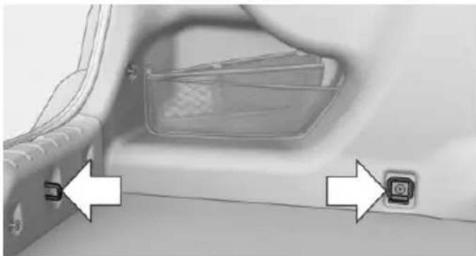 BMW 5 Series Sedan (2016) - Lashing eyes in the trunk - 1