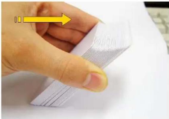 iDP SMART30-D - Adjust the card thickness with the card thickness control lever. - 1