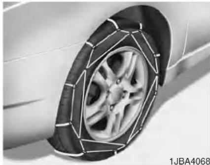 HYUNDAI Sonata Turbo (2011) - Snow tires - 1
