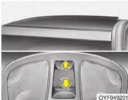 HYUNDAI Sonata Turbo (2011) - Sliding the sunroof - 2