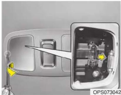KIA Soul (2019) - Room lamp bulb replacement - 1