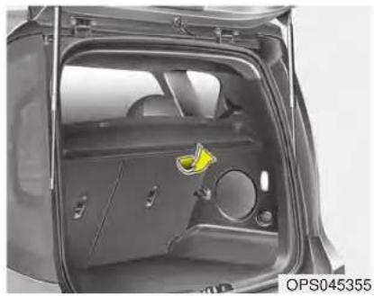 KIA Soul (2019) - Cargo area cover (if equipped) - 2