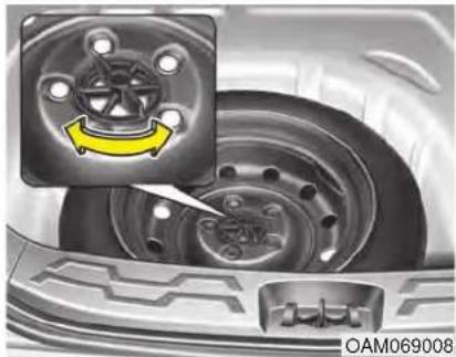 KIA Soul (2019) - Removing and storing the spare tire - 1