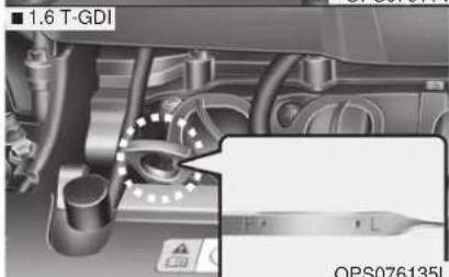 KIA Soul (2019) - Checking the engine oil level - 2