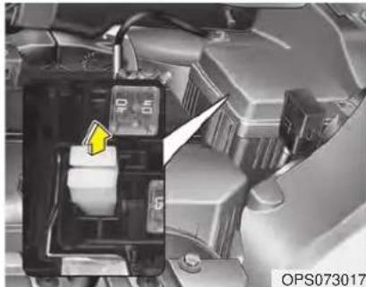 KIA Soul (2019) - Inner panel fuse replacement - 2