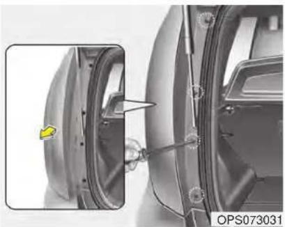 KIA Soul (2019) - Rear turn signal lamp bulb replacement - 1
