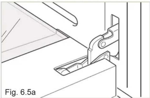 KENWOOD KDBU 170 - Removing the inner pane of glass - 2