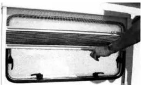 Swift Conqueror (2015) - Operating instructions for softrollo blinds - 1