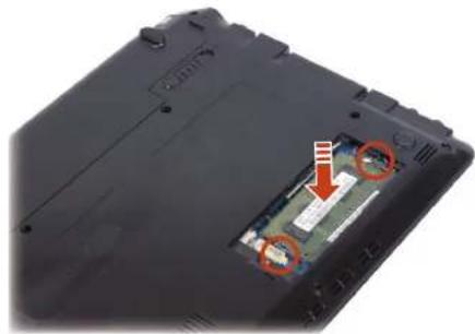 SAMSUNG NP-NF110 - Upgrading Memory - 2