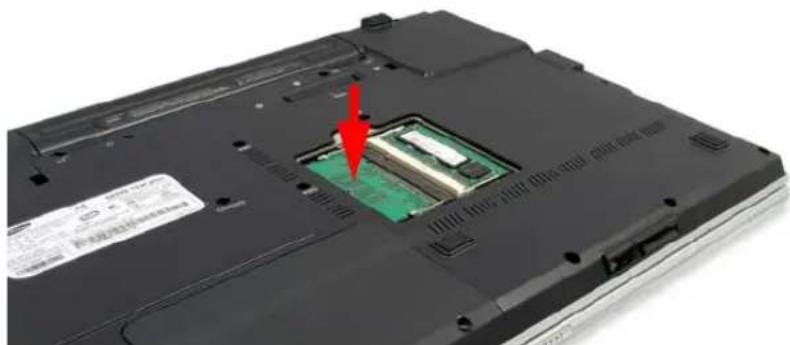 SAMSUNG NP-M50 - Adding a memory module - 3