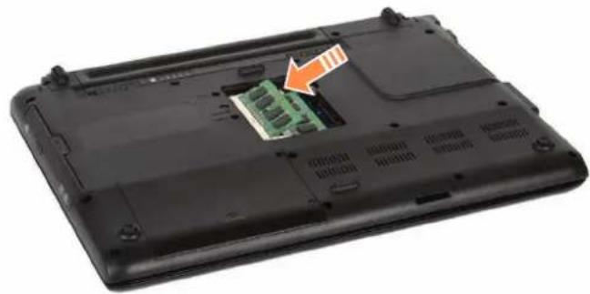 SAMSUNG NP-R505I - Adding a Memory Module - 2