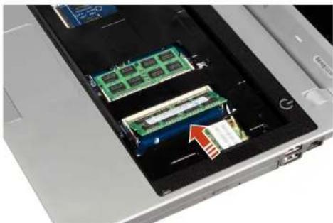 SAMSUNG NP-Q530E - Upgrading Memory - 2
