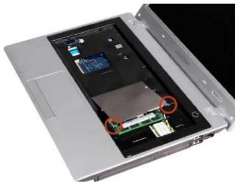 SAMSUNG NP-Q530E - ▶ For 12.1 inch models - 4