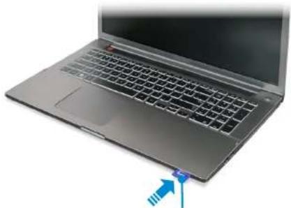 SAMSUNG NP700Z3AH - Using the card - 1