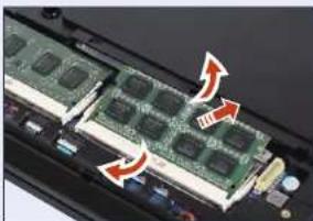 SAMSUNG NP600B4BI - Removing a memory module - 1