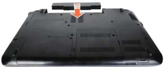 SAMSUNG NP-R730CE - Installing/Removing the Battery - 2