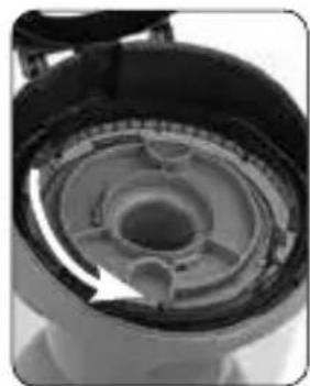 Arzum AR4007 - Replacing Hepa Motor Protection Filter - 2