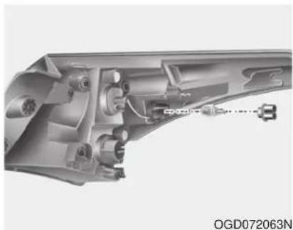 HYUNDAI Elantra GT (2017) - Outside light - 2
