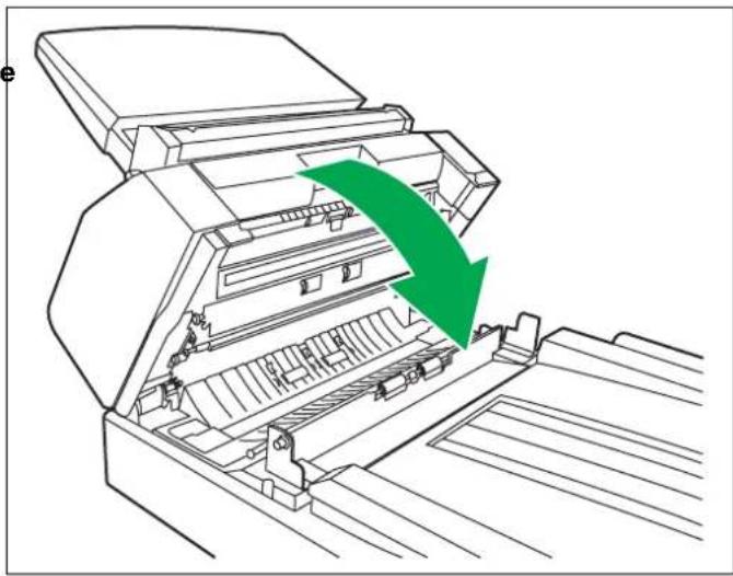 PANASONIC KV-S7065C - Schließen Sie die Ausgabeklappe. - 1