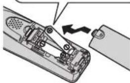 PANASONIC KX-TG6522AR - Einsetzen der Akkus - 2