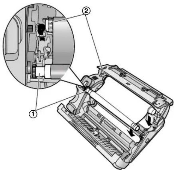 PANASONIC KX-FC245G - Einsetzen des Druckfilms - 4