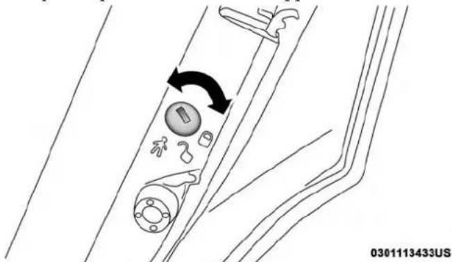 Chrysler 300 (2019) - ToEngageOrDisengageTheChild-ProtectionDoorLock System - 1