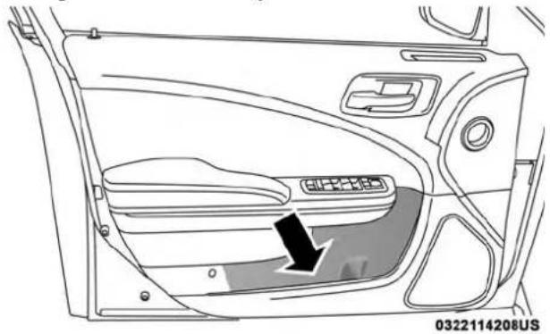 DODGE Charger SRT (2019) - DoorStorage - 1
