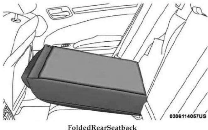 DODGE Charger SRT (2019) - FoldingRearSeat - 2