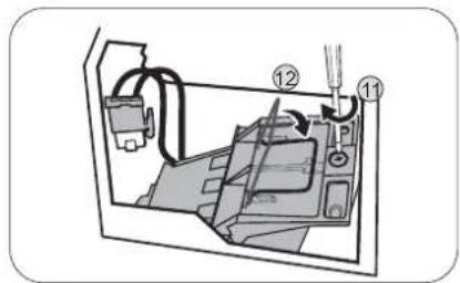 Technical diagram of a mechanical device with numbered components and labeled parts