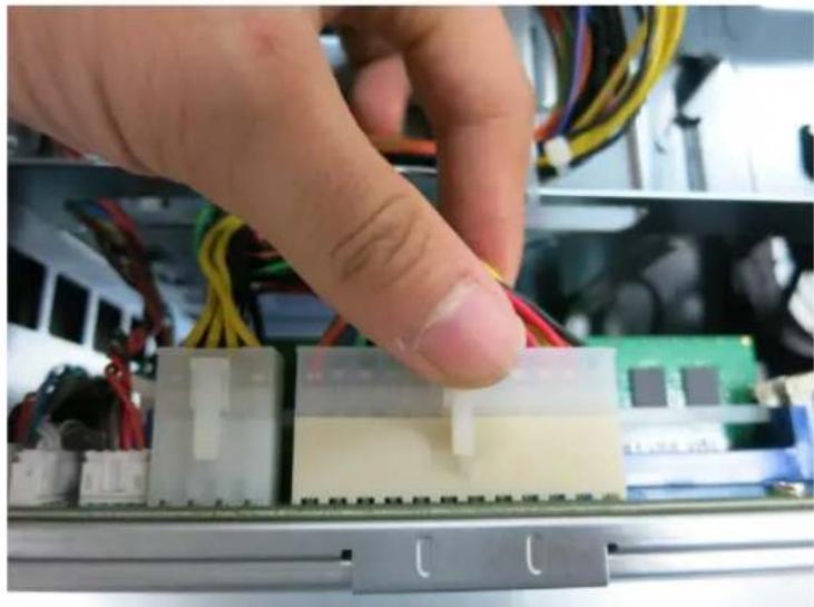 QNAP TS-EC880U-E3-4GE-R2 - TS-EC880 Pro, TS-EC1080 Pro - 4