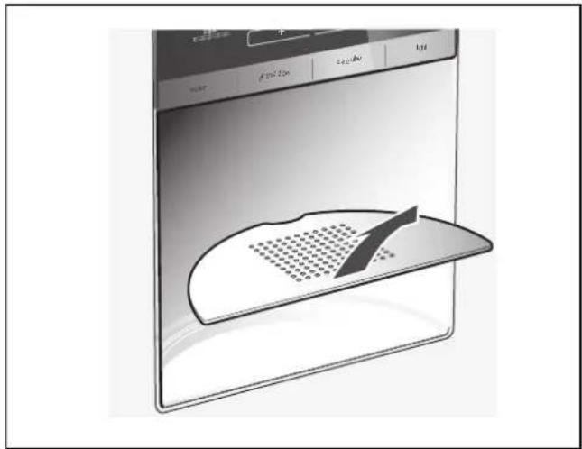 SIEMENS KA62DV00GB - Cleaning the water collection tray - 1