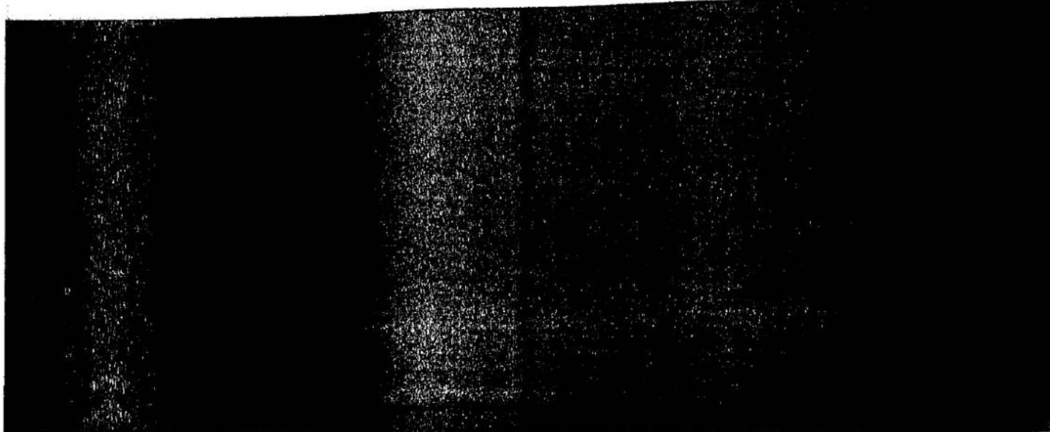 Komplett schwarzes Bild ohne sichtbaren Inhalt, Text oder Symbole.