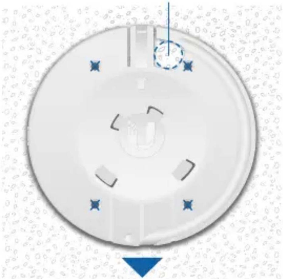 Circular mechanical component with mounting holes and a central hub, no visible text or symbols