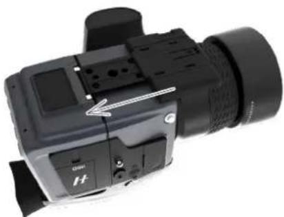 HASSELBLAD H6D - ATTACH THE PROTECTIVE BASEPLATE - 1