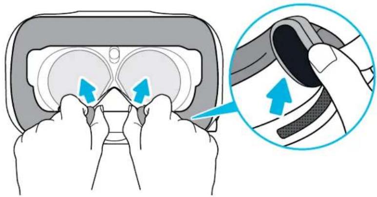 HTC VIVE Pro Eye - Replacing the headset earphones - 1