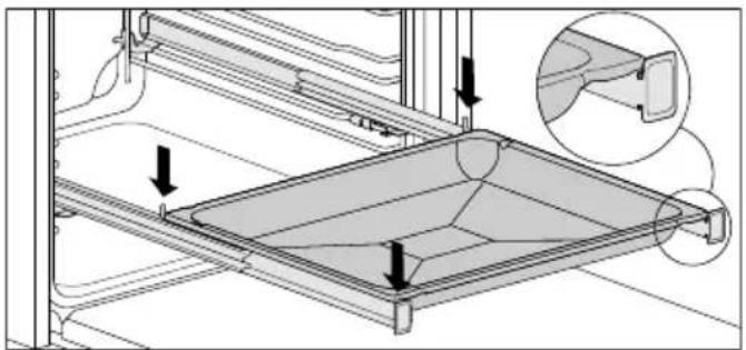 MIELE 11104220 - Backblech, Universalblech und Rost mit Ausziehschutz - 4