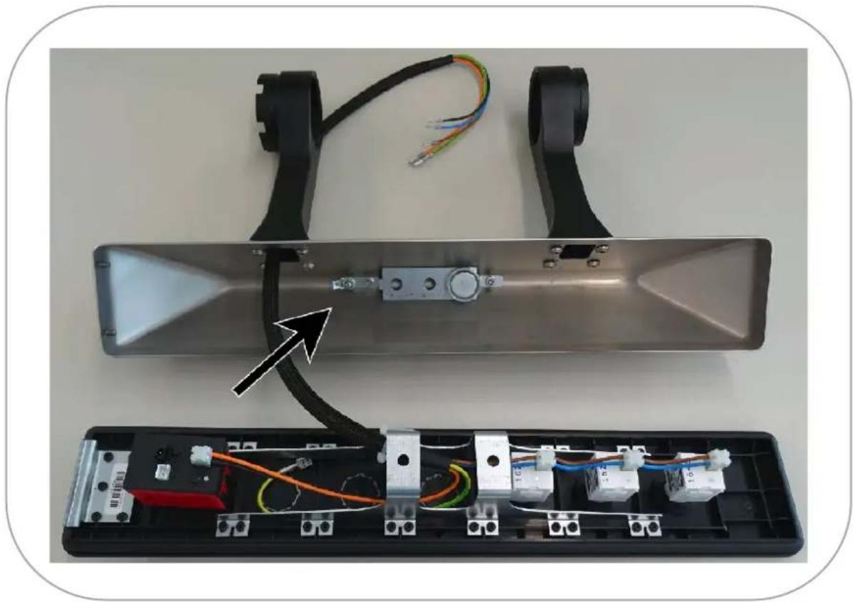 ADS-TEC MMT8017 - Functional earthing of accessories - 1