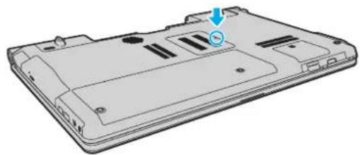 SONY Vaio VGN-AW41ZF - Removing and Installing a Memory Module - 1
