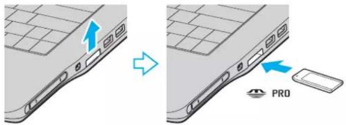 SONY Vaio VGN-FS195XP - Inserting a Memory Stick - 1