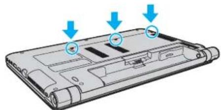 SONY Vaio VPCY21B7E - Entfernen und Installieren eines Speichermoduls - 1