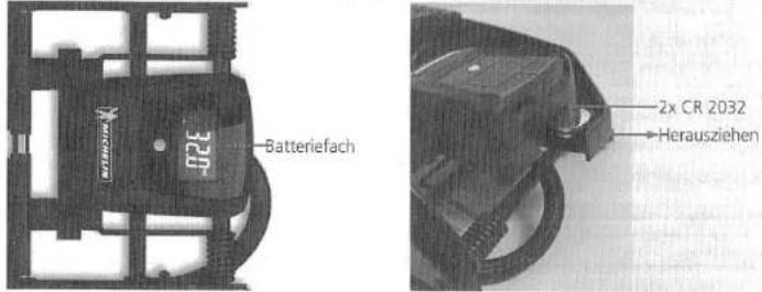 Batteriefach 2x CR 2032 Herausziehen