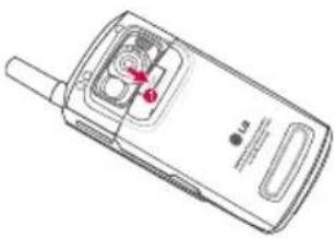 LG V9000 - To remove the battery - 1