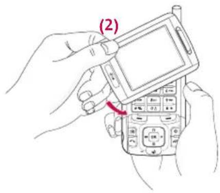 LG V9000 - Opening and closing the phone - 3