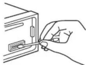SONY CDX-R3300S - Limpieza de los conectores - 1
