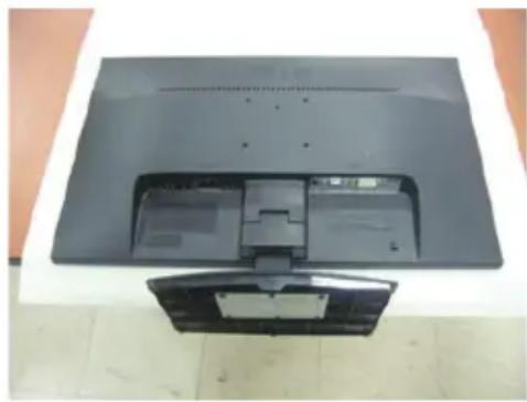 LG E2241T - Abbauen des Standfußes - 2